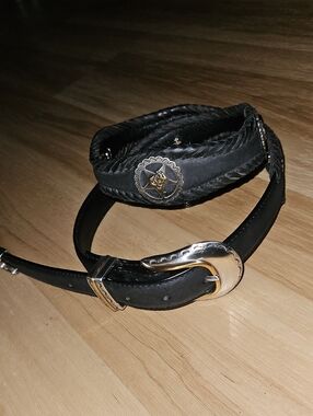 Men's Black Leather Western Belt with Decorative Concho